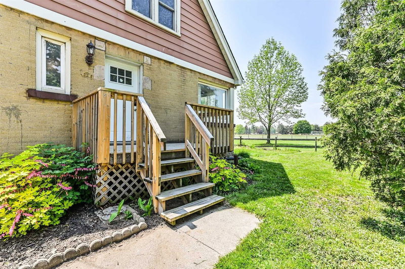 101 Merna Ave, Hamilton, L8S 2L1 | Image 3