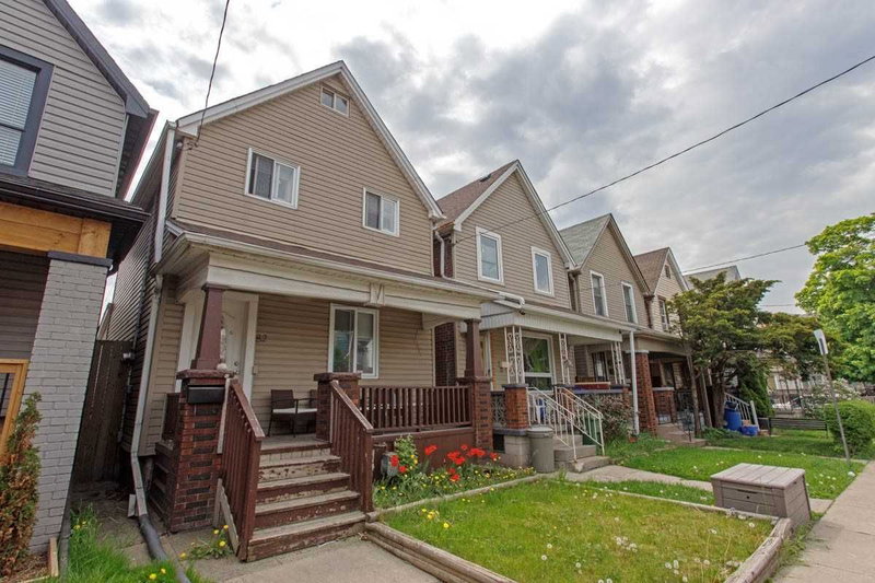 82 Clinton St, Hamilton, L8L 3K2 | Image 2