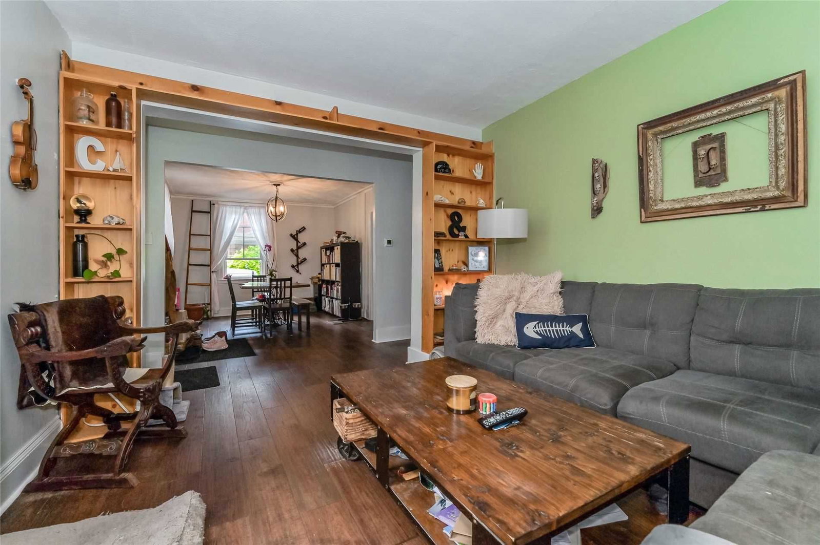 Listing Image 10