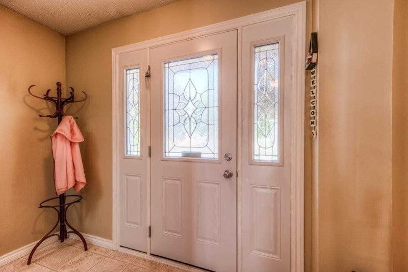 331 Dansbury Dr, Waterloo, N2K 2M1 | Image 2