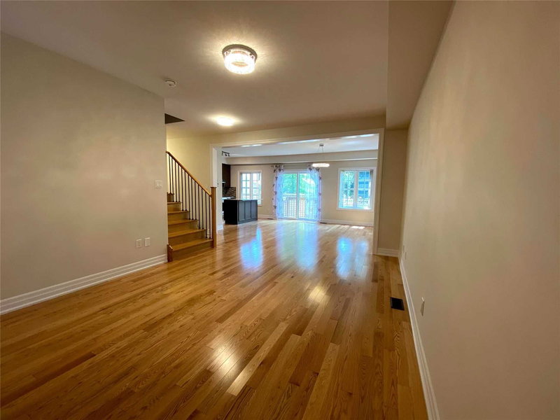 44 Windsor Circ, Niagara-on-the-Lake, L0S1J0 | Image 3