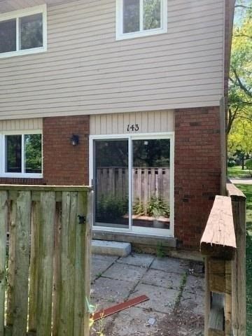 143 - 100 Quigley Rd, Hamilton, L8K 6J1 | Image 3