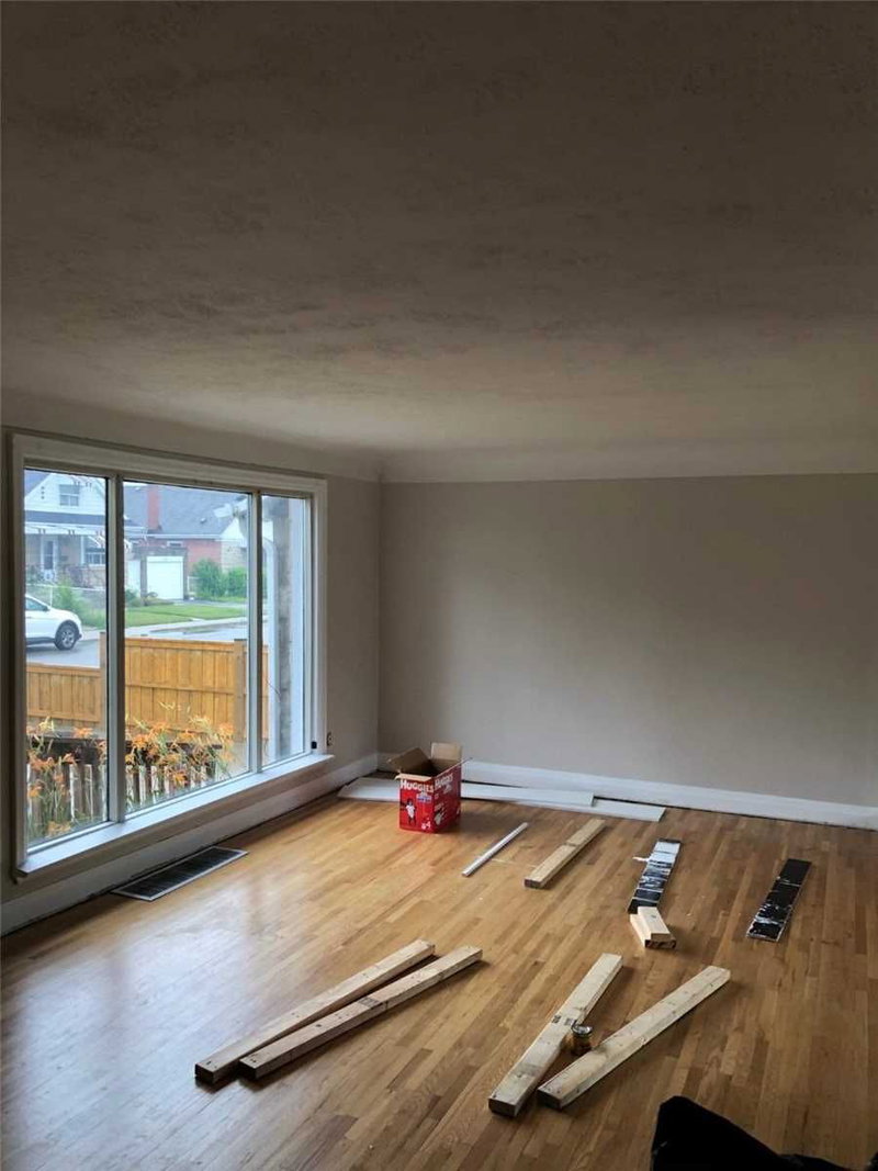 60 West 1st St, Hamilton, L9C 3C3 | Image 3