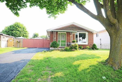 Detached House sold at 79 Locheed Drive, Hamilton, Ontario, L8T4L5 - Lisgar - MLS: X5306635