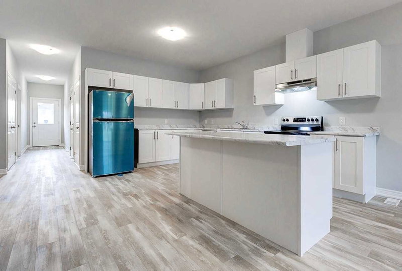 Mainfl - 34 Bounty Ave, Thorold, L2V0H3 | Image 2