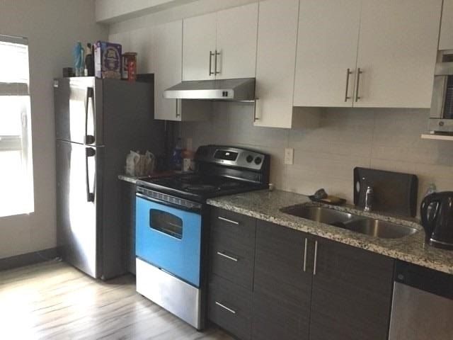 153 - 258A Sunview St, Waterloo, N2L 0H6 | Image 3