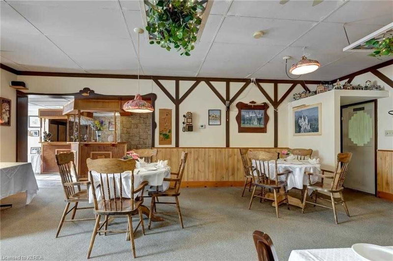 65 Albert St S, Kawartha Lakes, K9V 3H2 | Image 2