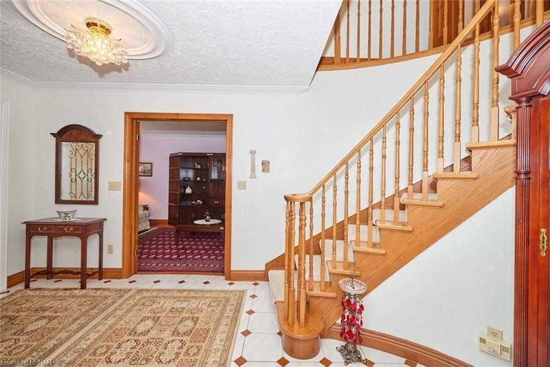 67 The Promenade, Niagara-on-the-Lake, L0S 1J0 | Image 2