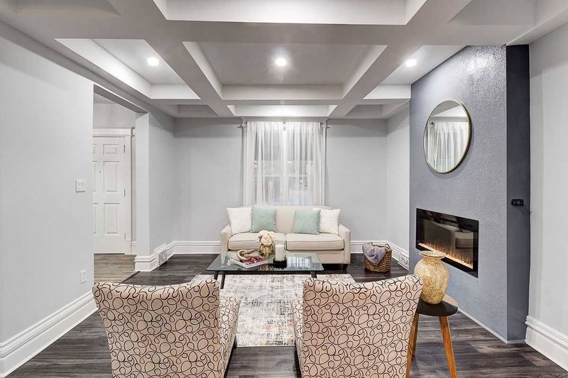 20 Sherman Ave S, Hamilton, L8M2P4 | Image 2