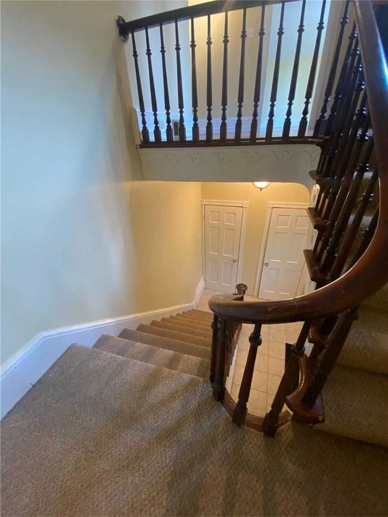 Upper - 22 Cathay St, Cambridge, N1R 4V2 | Image 3