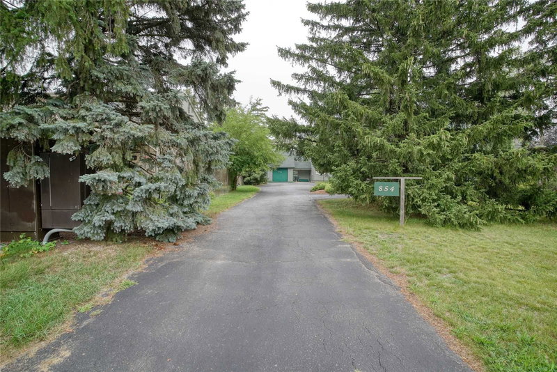 854 Doon Village Rd, Kitchener, N2P 1A3 | Image 3