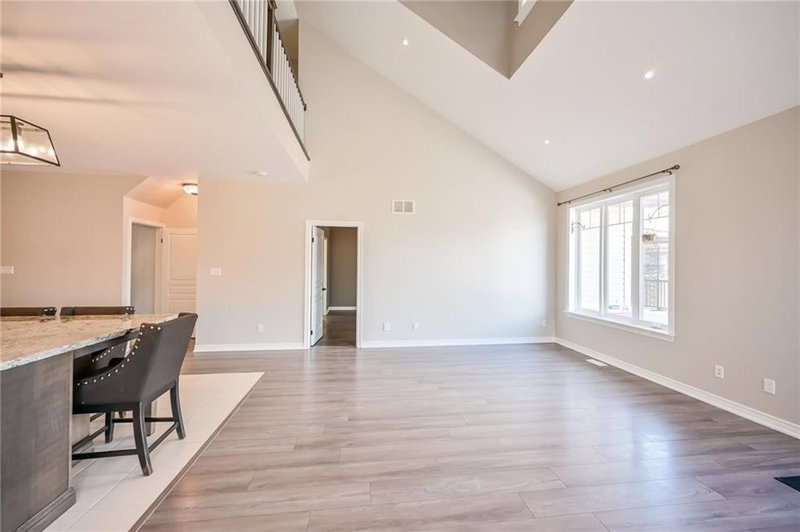 96 Anastasia Blvd, West Lincoln, L0R 2A0 | Image 2