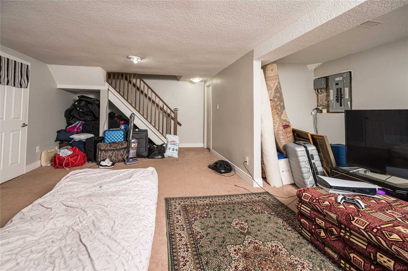 17 - 50 Westmount Rd W, Kitchener, N2M1R5 | Image 2