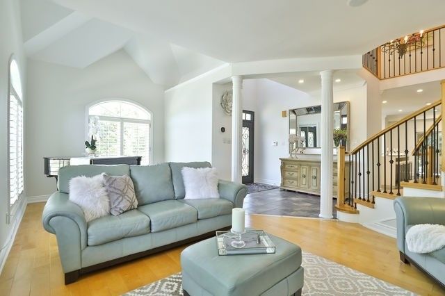 50 Islandview Way, Hamilton, L8E 6C1 | Image 2