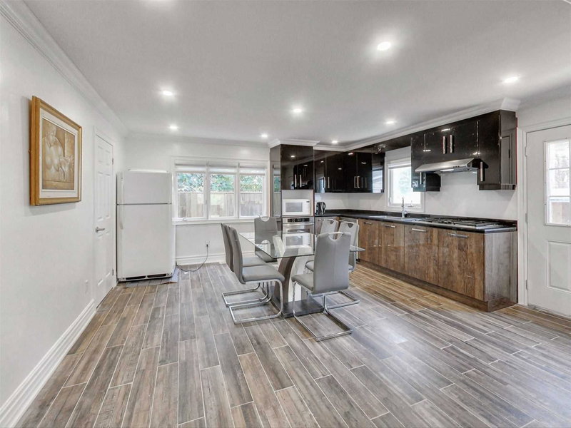 186 Lincoln Rd W, Fort Erie, L0S1B0 | Image 2