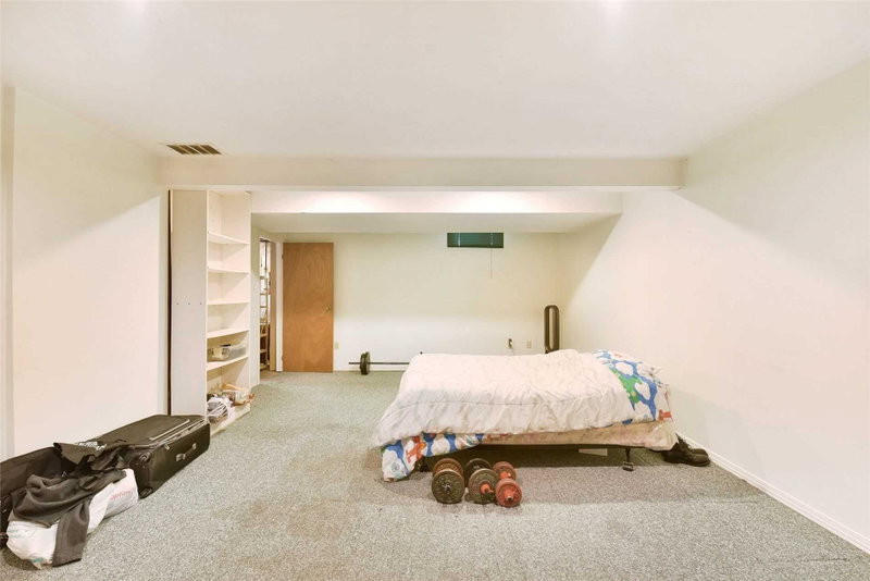 Room1