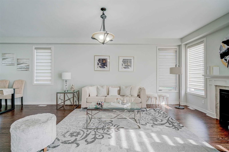 6634 Sam Iorfida Dr, Niagara Falls, L2G 0H7 | Image 2