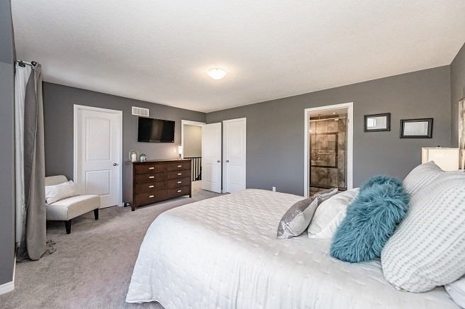 541 Sundew Dr, Waterloo, N2V0B8 | Image 3