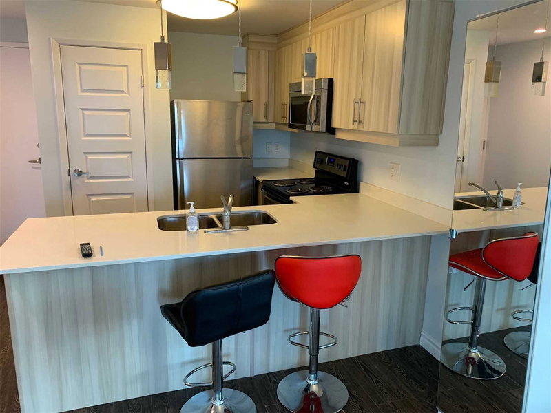 1105 - 158 King St N, Waterloo, N2J 2Y2 | Image 2