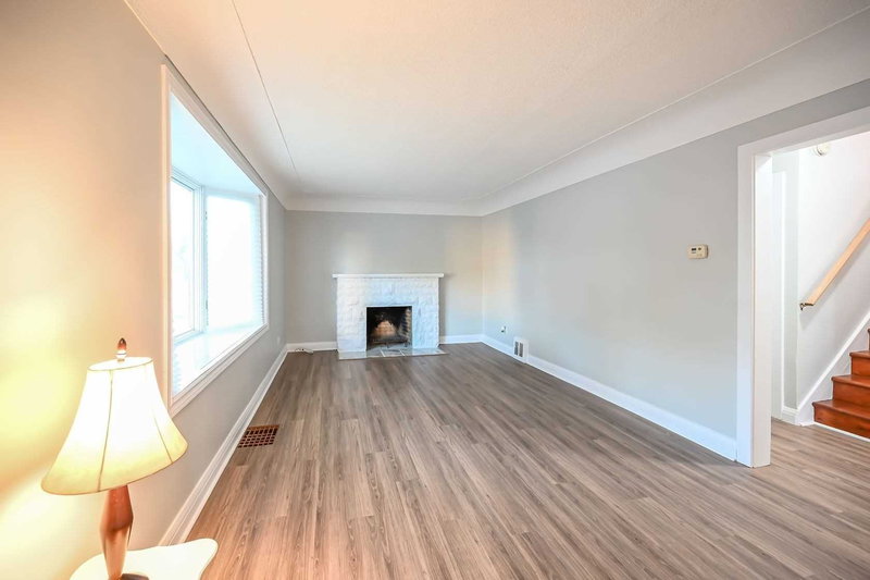 20 West 1st St, Hamilton, L9C 3B8 | Image 2