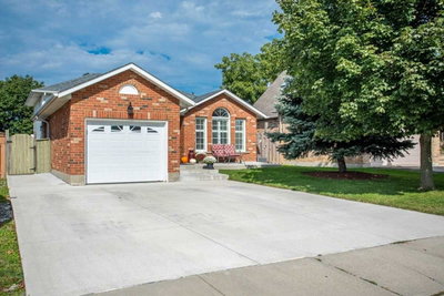 Detached House sold at 776 Acadia Drive, Hamilton, Ontario, L8W 3V2 - Rushdale - MLS: X5378263