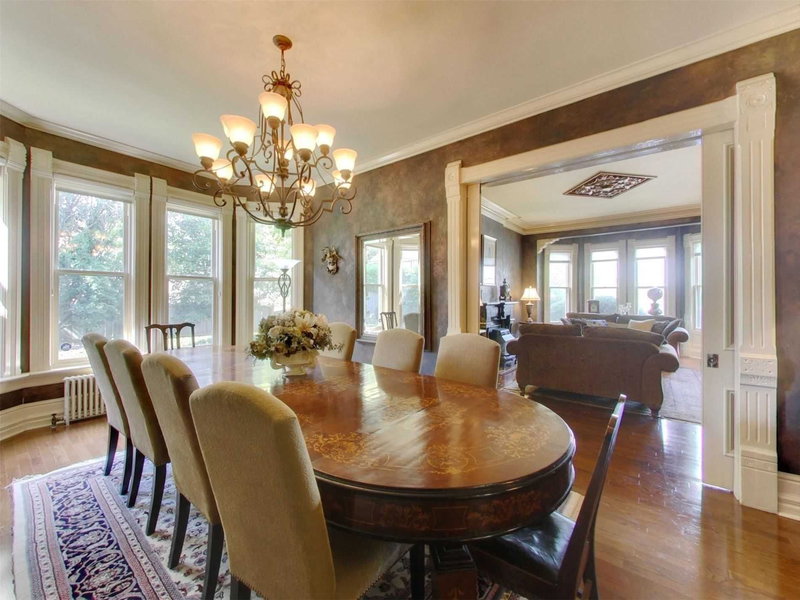 24 Park Ave, Cambridge, N1S 2S2 | Image 2