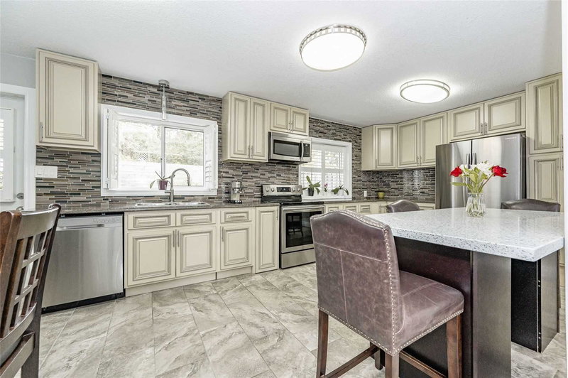 14 - 50 Westmount Rd W, Kitchener, N2M 5C8 | Image 2