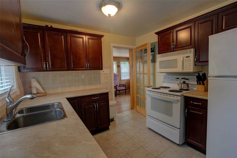 130 Crawford Rd, Kawartha Lakes, L0K 1B0 | Image 3