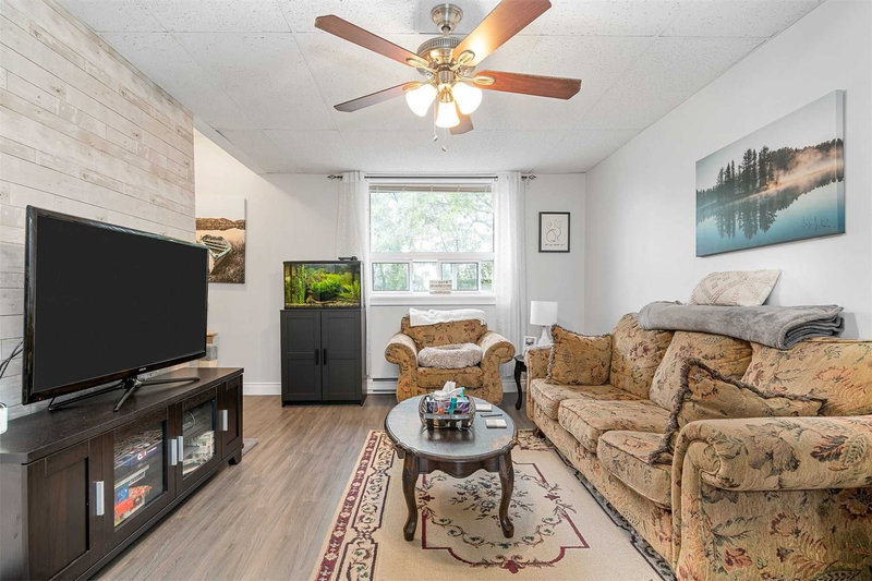 16 St David St, Kawartha Lakes, K9V 1N1 | Image 2