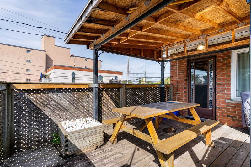 2340 King St E, Hamilton, L8K1X7 | Image 2