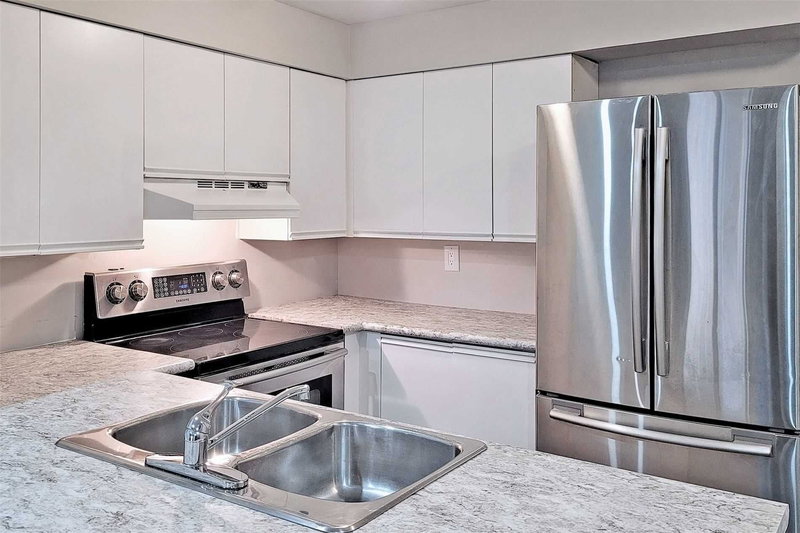 35 - 41 Valleyview Rd, Kitchener, N2E3H9 | Image 3