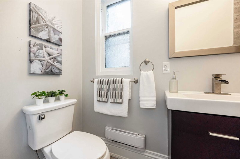 177 Charlton Ave W, Hamilton, L8P2C8 | Image 3