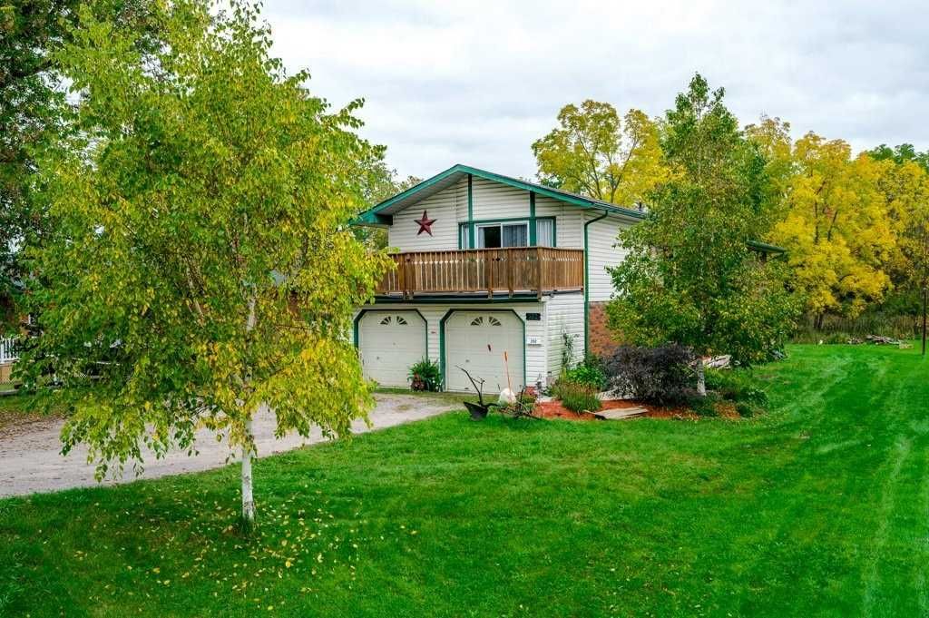 Detached House sold at 392 Parkhill Road, Douro-Dummer, Ontario, K9L1C1 - Rural Douro-Dummer - MLS: X5400388