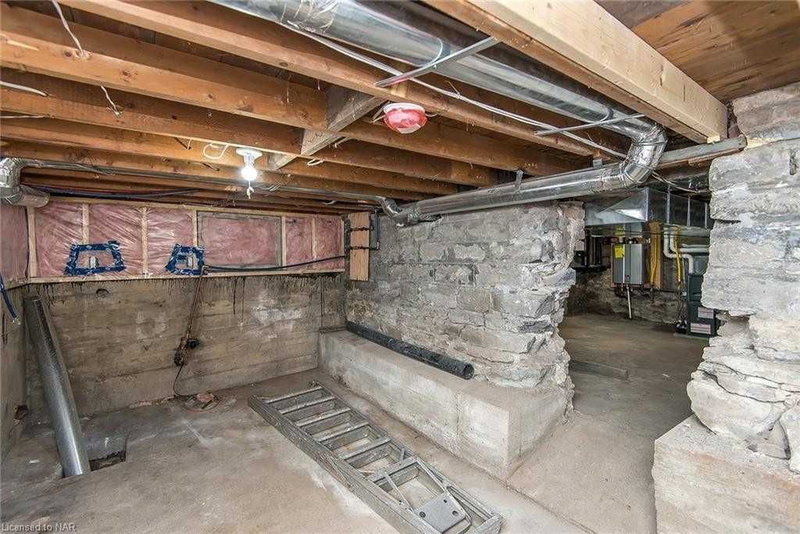 120 Main St W, Port Colborne, L3K 3V2 | Image 2