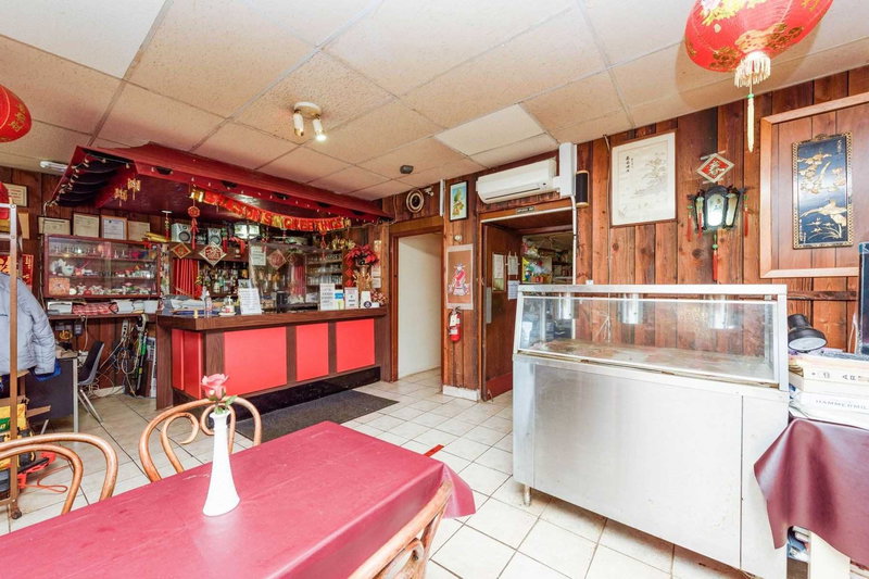 99 Lake St, St. Catharines, L2R 5X5 | Image 3