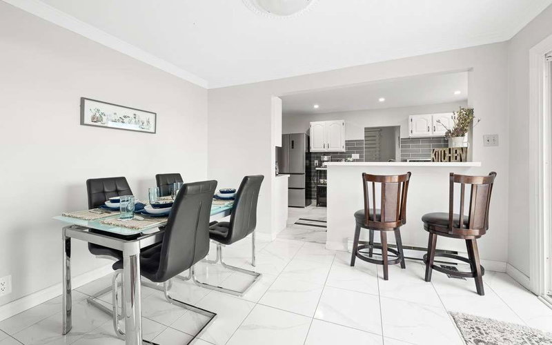 122 Fenelon Dr, Kawartha Lakes, K0M 1G0 | Image 2