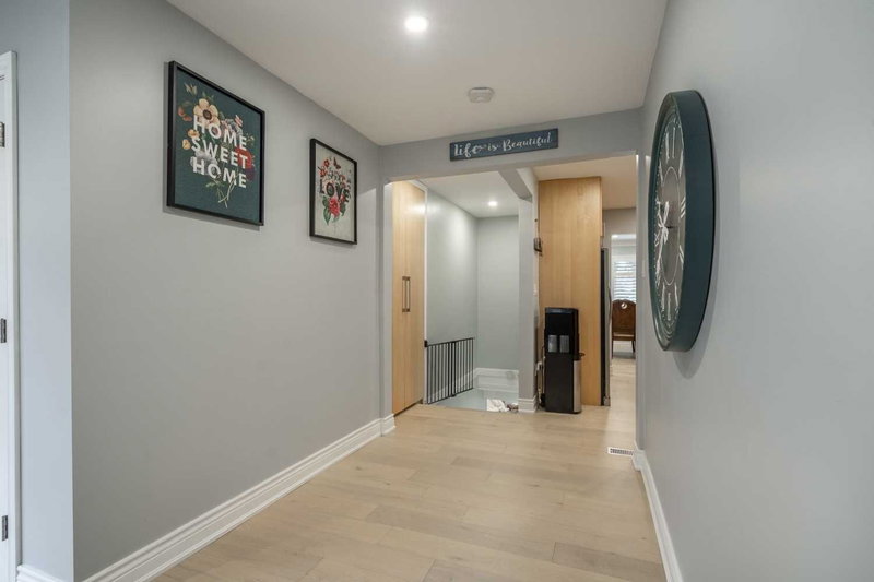 53 Third Rd E, Hamilton, L8J 3J5 | Image 2