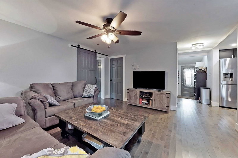 1912 Muskoka Rd/ Hwy 169 Rd, Gravenhurst, P1P1R2 | Image 3