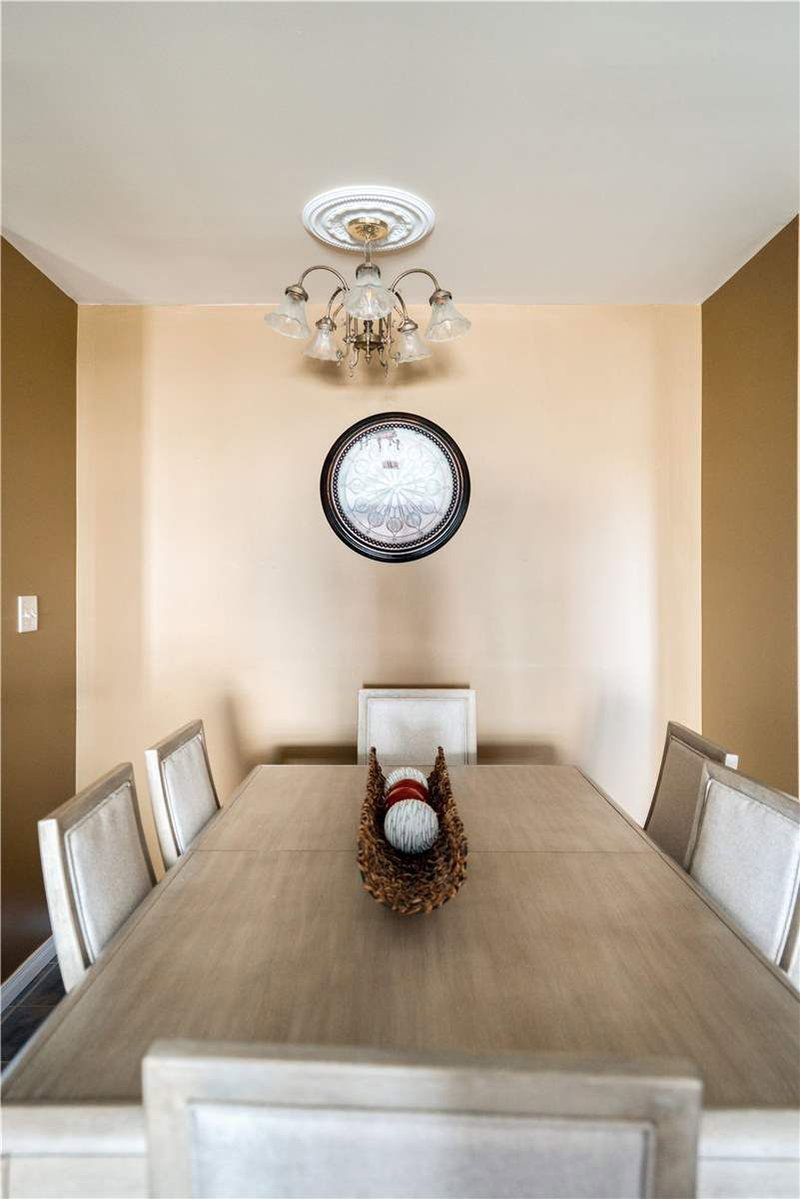 Room2