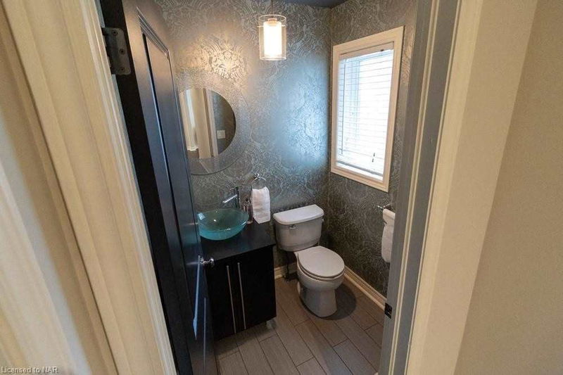 Room1