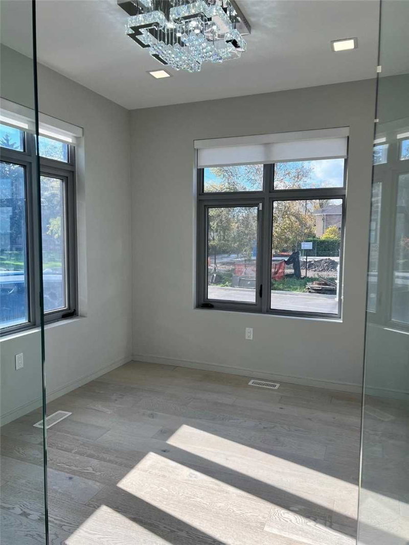 4 Sunrow Gate, Hamilton, L8E5C1 | Image 2