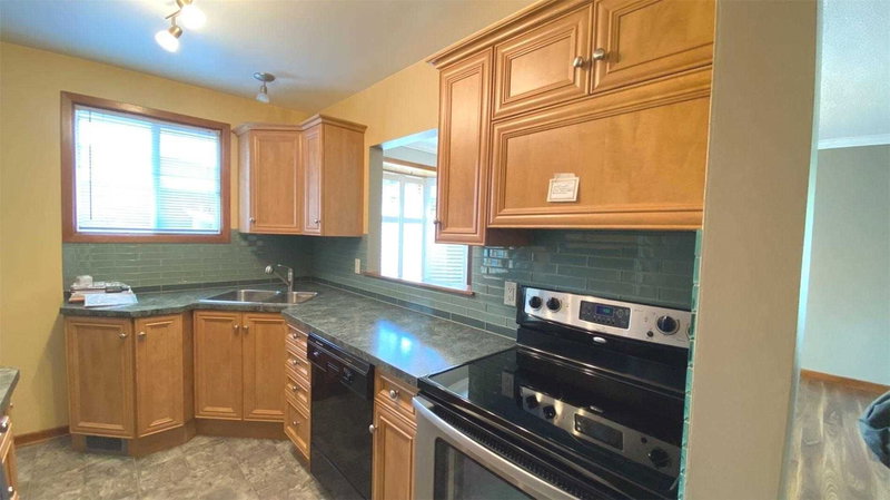 313 Main St, St. Catharines, L2N4W2 | Image 3