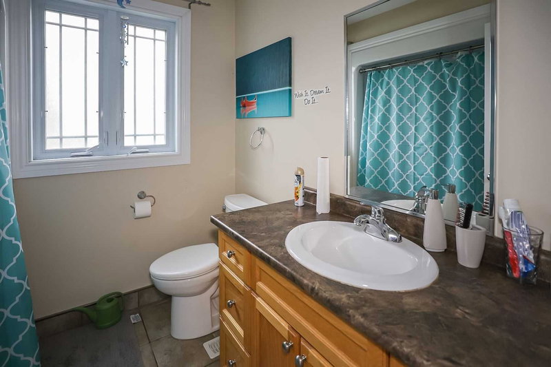 8046 Beaverdams Rd, Niagara Falls, L2H1R8 | Image 2