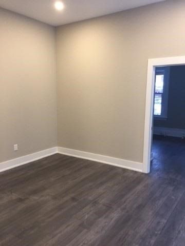 Side - 127 West St, Brantford, N3T3G2 | Image 2