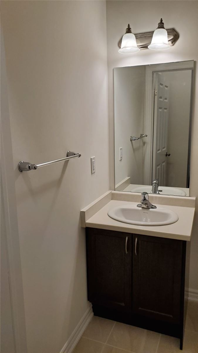 152 Flagg Ave, Brant, N3L0K5 | Image 3