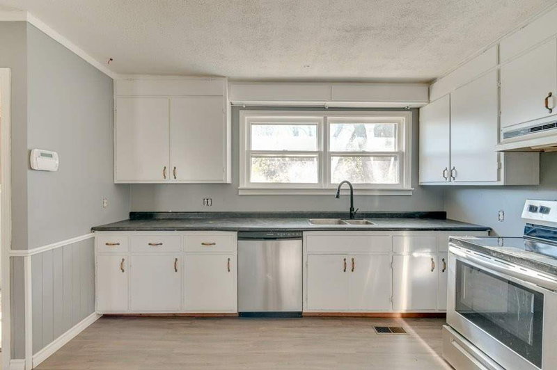 350 Warren St, Central Elgin, N5L1B5 | Image 2