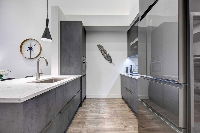 303 - 10 Beausoleil Lane, Blue Mountains, L9Y2X5 | Image 2