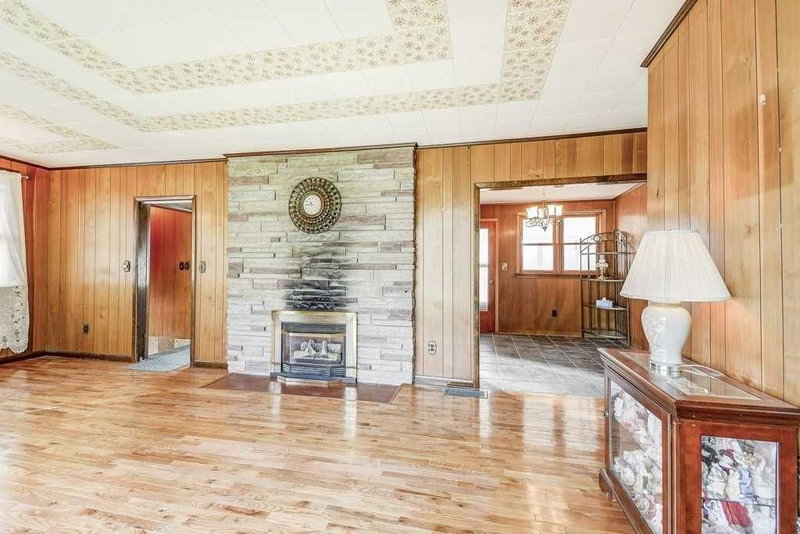 623 Robson Rd, Hamilton, L8B 1H2 | Image 2