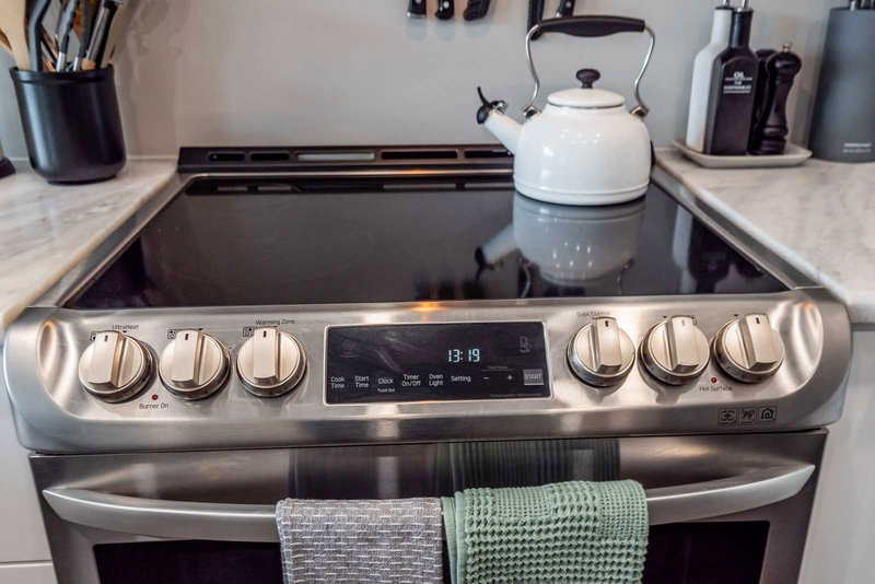 537 Wilfred Dr, Peterborough, K9K2H1 | Image 2