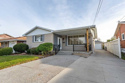 Detached House sold at 34 Owen Place, Hamilton, Ontario, L8G 2H2 - Corman - MLS: X5447431